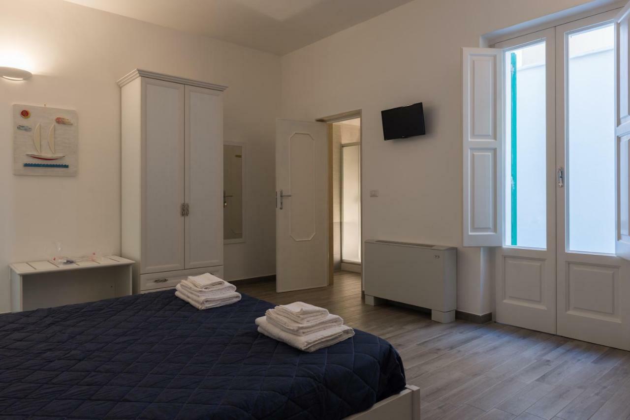 B&B Rotta Mediterranea Monopoli Exterior photo